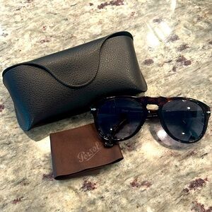 Persol tortoise sunglasses with cleaning cloth and brown magnetic case.